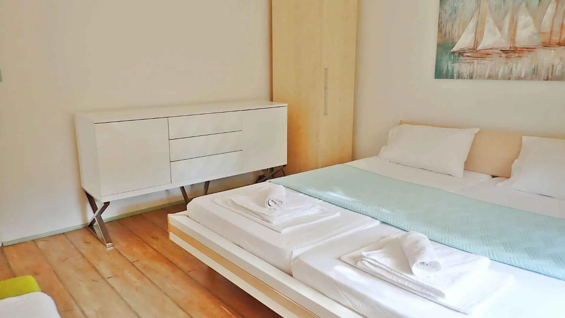 Apartment In Starigrad-Paklenica 34801